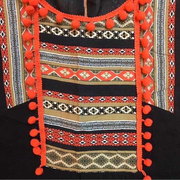 THML Navy Orange Striped Pom-Pom Shift Dress, EUC, M - Picture 4 of 12